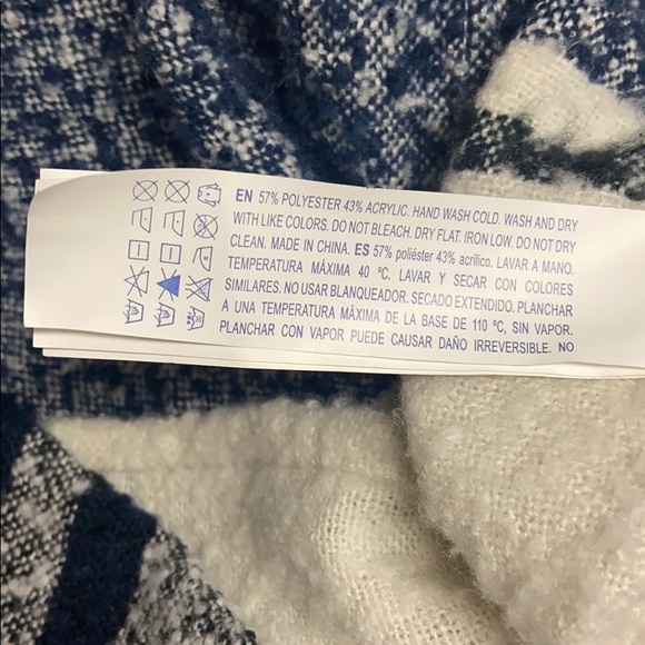 Forever 21 Blue Plaid Poncho - Picture 10 of 10